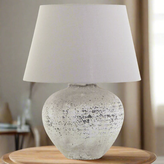 Create the perfect mood with lighting.